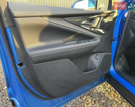 Синий Шевроле Blazer EV, объемом двигателя 0 л и пробегом 1 тыс. км за 29950 $, фото 34 на Automoto.ua