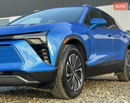 Синий Шевроле Blazer EV, объемом двигателя 0 л и пробегом 1 тыс. км за 29950 $, фото 17 на Automoto.ua