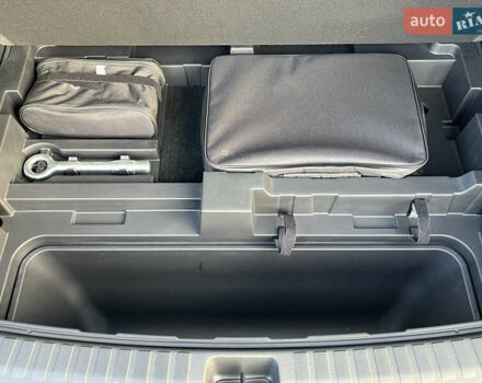 Синий Шевроле Blazer EV, объемом двигателя 0 л и пробегом 1 тыс. км за 29950 $, фото 71 на Automoto.ua