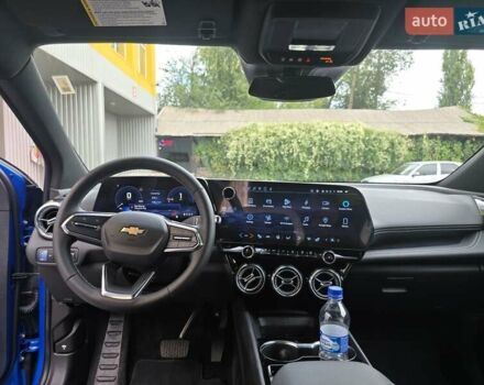 Синій Шевроле Blazer EV, об'ємом двигуна 0 л та пробігом 1 тис. км за 33000 $, фото 46 на Automoto.ua