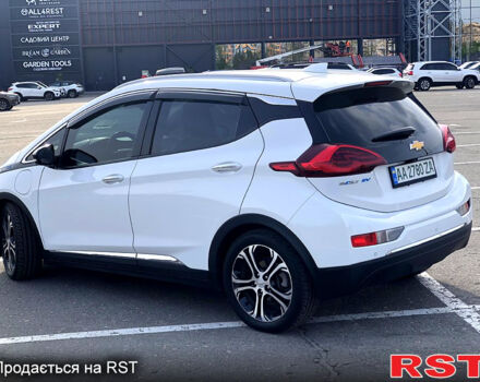 Белый Шевроле Bolt, объемом двигателя 0 л и пробегом 207 тыс. км за 12500 $, фото 1 на Automoto.ua