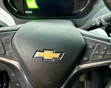 Белый Шевроле Bolt, объемом двигателя 0 л и пробегом 74 тыс. км за 18300 $, фото 4 на Automoto.ua