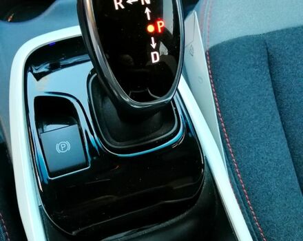 Белый Шевроле Bolt, объемом двигателя 0 л и пробегом 29 тыс. км за 18500 $, фото 5 на Automoto.ua