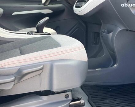 Белый Шевроле Bolt, объемом двигателя 0 л и пробегом 132 тыс. км за 13990 $, фото 18 на Automoto.ua