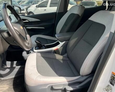 Белый Шевроле Bolt, объемом двигателя 0 л и пробегом 132 тыс. км за 13990 $, фото 26 на Automoto.ua