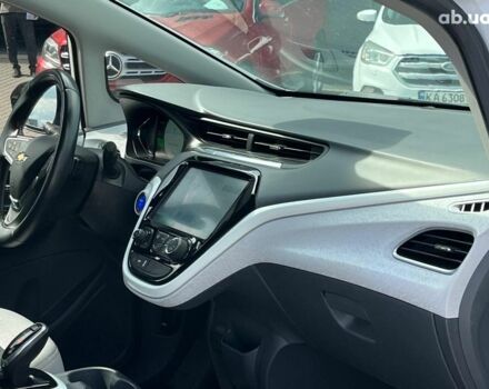 Белый Шевроле Bolt, объемом двигателя 0 л и пробегом 132 тыс. км за 13990 $, фото 20 на Automoto.ua