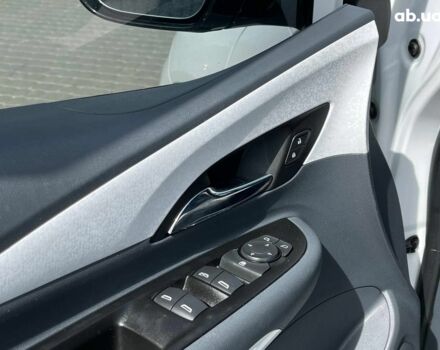 Белый Шевроле Bolt, объемом двигателя 0 л и пробегом 132 тыс. км за 13990 $, фото 14 на Automoto.ua
