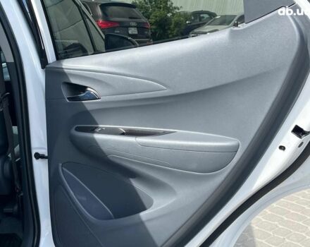 Белый Шевроле Bolt, объемом двигателя 0 л и пробегом 132 тыс. км за 13990 $, фото 31 на Automoto.ua