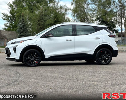 Белый Шевроле Bolt, объемом двигателя 0 л и пробегом 32 тыс. км за 21500 $, фото 3 на Automoto.ua