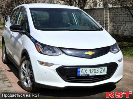 Шевроле Bolt 2017 у Харкові на Automoto.ua Білий Шевроле Bolt, об'ємом двигуна 0 л та пробігом 107 тис. км за 12900 $, фото 1 на Automoto.ua