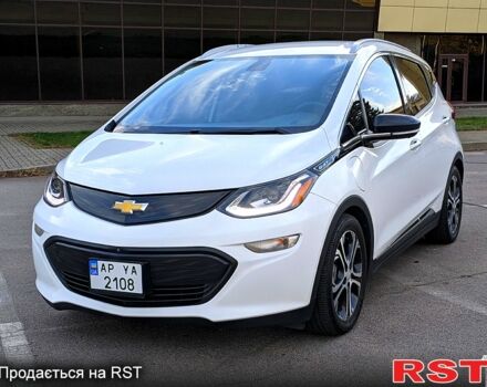 Белый Шевроле Bolt, объемом двигателя 0 л и пробегом 140 тыс. км за 14300 $, фото 1 на Automoto.ua