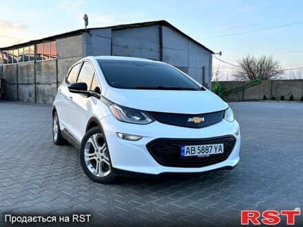 Шевроле Bolt 2017 в Виннице на Automoto.ua Белый Шевроле Bolt, объемом двигателя 0 л и пробегом 110 тыс. км за 13600 $, фото 1 на Automoto.ua