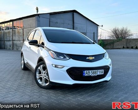 Білий Шевроле Bolt, об'ємом двигуна 0 л та пробігом 110 тис. км за 13600 $, фото 1 на Automoto.ua