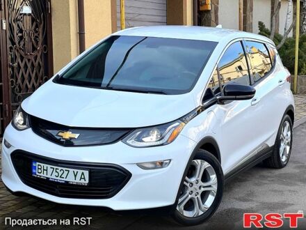 Шевроле Bolt 2017 у Одесі на Automoto.ua Білий Шевроле Bolt, об'ємом двигуна 0 л та пробігом 117 тис. км за 14300 $, фото 1 на Automoto.ua