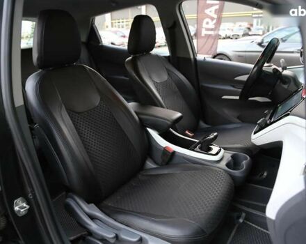 Шевроле Bolt, объемом двигателя 2.3 л и пробегом 100 тыс. км за 13800 $, фото 11 на Automoto.ua