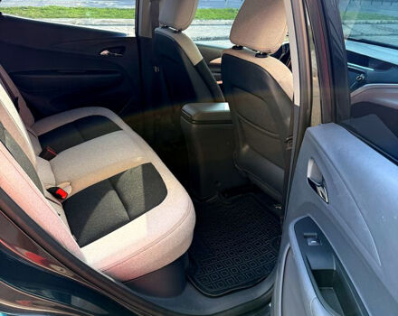 Серый Шевроле Bolt, объемом двигателя 0 л и пробегом 96 тыс. км за 14500 $, фото 7 на Automoto.ua