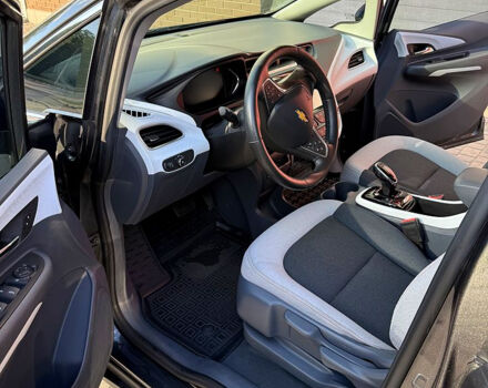 Серый Шевроле Bolt, объемом двигателя 0 л и пробегом 96 тыс. км за 14500 $, фото 5 на Automoto.ua