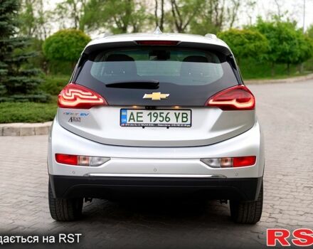 Сірий Шевроле Bolt, об'ємом двигуна 0 л та пробігом 81 тис. км за 17500 $, фото 2 на Automoto.ua