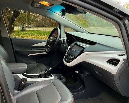 Сірий Шевроле Bolt, об'ємом двигуна 0 л та пробігом 76 тис. км за 13000 $, фото 8 на Automoto.ua