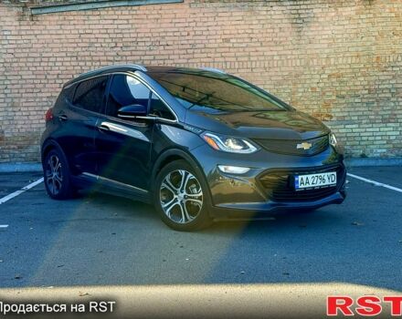 Серый Шевроле Bolt, объемом двигателя 0 л и пробегом 55 тыс. км за 18500 $, фото 2 на Automoto.ua