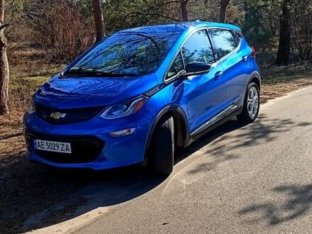 Шевроле Bolt 2020 у Києві на Automoto.ua Синій Шевроле Bolt, об'ємом двигуна 0 л та пробігом 90 тис. км за 16900 $, фото 1 на Automoto.ua