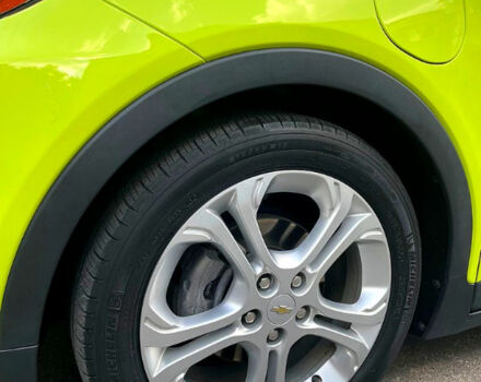 Зелений Шевроле Bolt, об'ємом двигуна 0 л та пробігом 71 тис. км за 16500 $, фото 6 на Automoto.ua