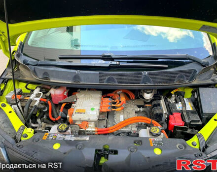 Зелений Шевроле Bolt, об'ємом двигуна 0 л та пробігом 71 тис. км за 16500 $, фото 5 на Automoto.ua