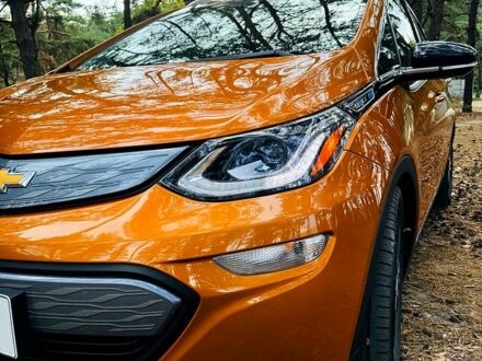 Шевроле Bolt 2017 у Харкові на Automoto.ua Помаранчевий Шевроле Bolt, об'ємом двигуна 0 л та пробігом 126 тис. км за 15000 $, фото 1 на Automoto.ua