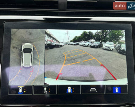 Белый Шевроле Bolt EUV, объемом двигателя 0 л и пробегом 11 тыс. км за 23500 $, фото 44 на Automoto.ua