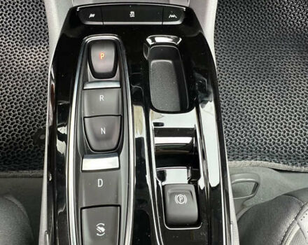 Белый Шевроле Bolt EUV, объемом двигателя 0 л и пробегом 11 тыс. км за 23500 $, фото 38 на Automoto.ua