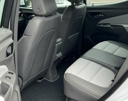 Белый Шевроле Bolt EUV, объемом двигателя 0 л и пробегом 11 тыс. км за 23500 $, фото 22 на Automoto.ua