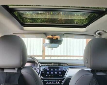 Белый Шевроле Bolt EUV, объемом двигателя 0 л и пробегом 51 тыс. км за 20400 $, фото 11 на Automoto.ua