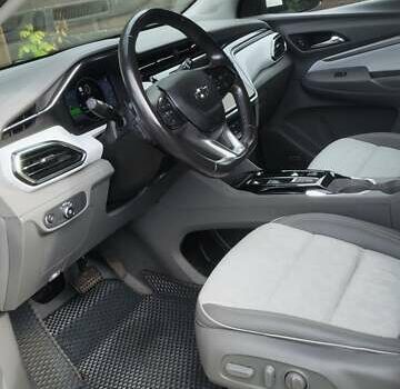 Белый Шевроле Bolt EUV, объемом двигателя 0 л и пробегом 51 тыс. км за 20400 $, фото 17 на Automoto.ua