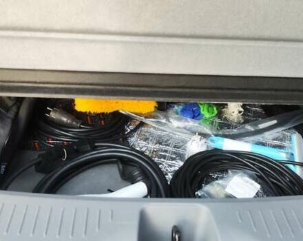 Белый Шевроле Bolt EUV, объемом двигателя 0 л и пробегом 51 тыс. км за 20400 $, фото 13 на Automoto.ua