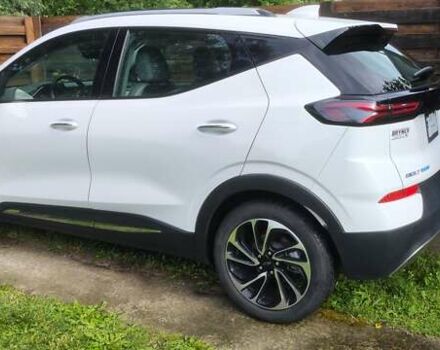 Белый Шевроле Bolt EUV, объемом двигателя 0 л и пробегом 51 тыс. км за 20400 $, фото 3 на Automoto.ua