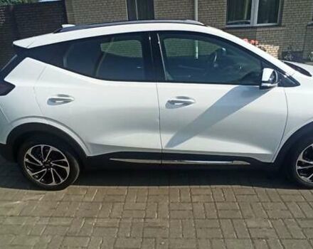 Белый Шевроле Bolt EUV, объемом двигателя 0 л и пробегом 55 тыс. км за 21500 $, фото 8 на Automoto.ua