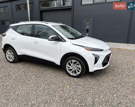 Белый Шевроле Bolt EUV, объемом двигателя 0 л и пробегом 118 тыс. км за 17799 $, фото 9 на Automoto.ua