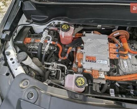 Белый Шевроле Bolt EUV, объемом двигателя 0 л и пробегом 45 тыс. км за 23000 $, фото 47 на Automoto.ua
