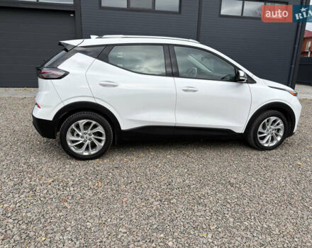 Белый Шевроле Bolt EUV, объемом двигателя 0 л и пробегом 118 тыс. км за 17799 $, фото 16 на Automoto.ua