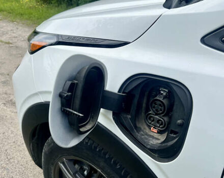 Белый Шевроле Bolt EUV, объемом двигателя 0 л и пробегом 37 тыс. км за 19800 $, фото 7 на Automoto.ua