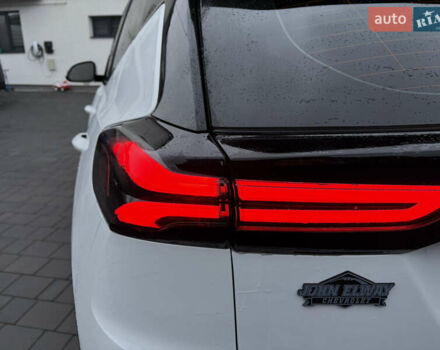 Белый Шевроле Bolt EUV, объемом двигателя 0 л и пробегом 37 тыс. км за 18499 $, фото 19 на Automoto.ua