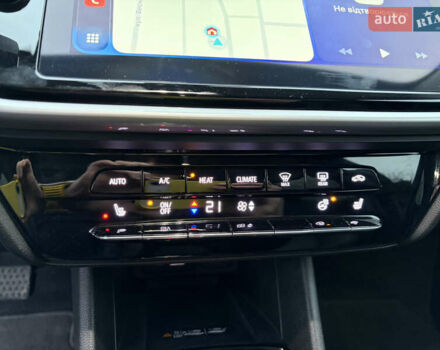 Белый Шевроле Bolt EUV, объемом двигателя 0 л и пробегом 37 тыс. км за 18499 $, фото 27 на Automoto.ua