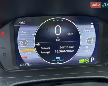 Белый Шевроле Bolt EUV, объемом двигателя 0 л и пробегом 37 тыс. км за 18499 $, фото 25 на Automoto.ua