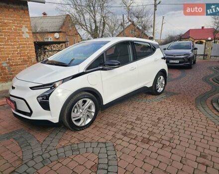 Белый Шевроле Bolt EUV, объемом двигателя 0 л и пробегом 86 тыс. км за 15950 $, фото 8 на Automoto.ua