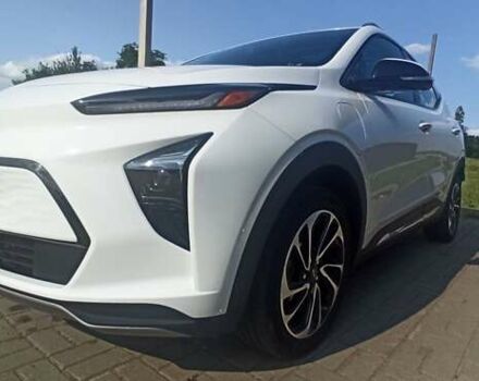 Белый Шевроле Bolt EUV, объемом двигателя 0 л и пробегом 55 тыс. км за 21500 $, фото 2 на Automoto.ua