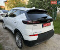 Белый Шевроле Bolt EUV, объемом двигателя 0 л и пробегом 61 тыс. км за 18300 $, фото 6 на Automoto.ua