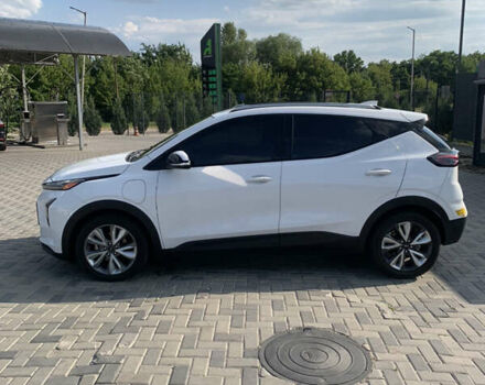 Белый Шевроле Bolt EUV, объемом двигателя 0 л и пробегом 53 тыс. км за 19900 $, фото 2 на Automoto.ua