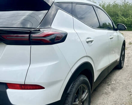 Белый Шевроле Bolt EUV, объемом двигателя 0 л и пробегом 37 тыс. км за 19800 $, фото 1 на Automoto.ua