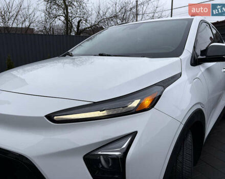 Белый Шевроле Bolt EUV, объемом двигателя 0 л и пробегом 37 тыс. км за 18499 $, фото 17 на Automoto.ua