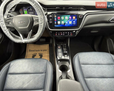 Белый Шевроле Bolt EUV, объемом двигателя 0 л и пробегом 118 тыс. км за 17799 $, фото 20 на Automoto.ua